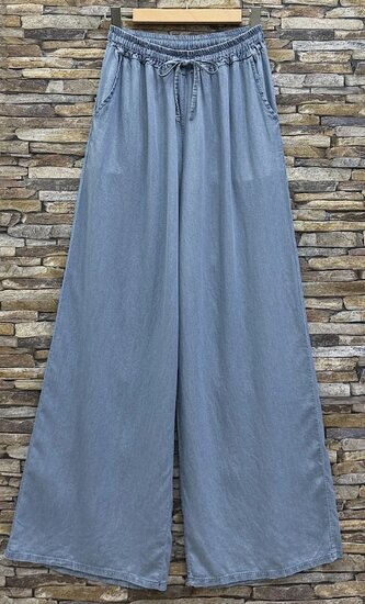 Ultra soft licht blauwe denim palazzo broek met elastische taille