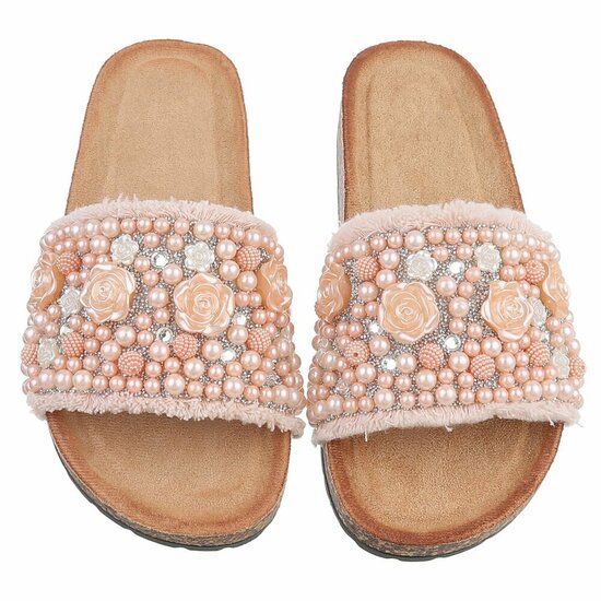 Roze slippers Gisele met parels en bloemen details