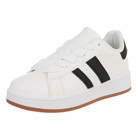 Witte lage sneaker Hesly met zwarte strepen