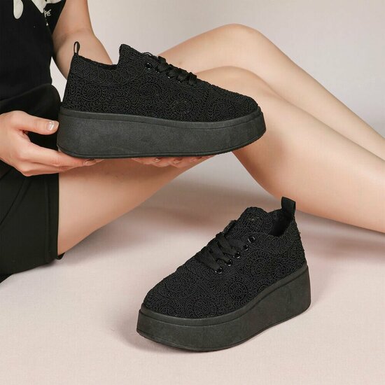 Zwarte lage sneaker Myriam