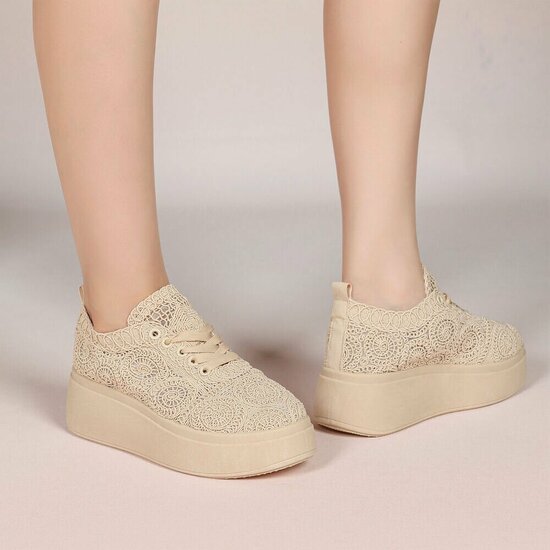 Beige lage sneaker Myriam