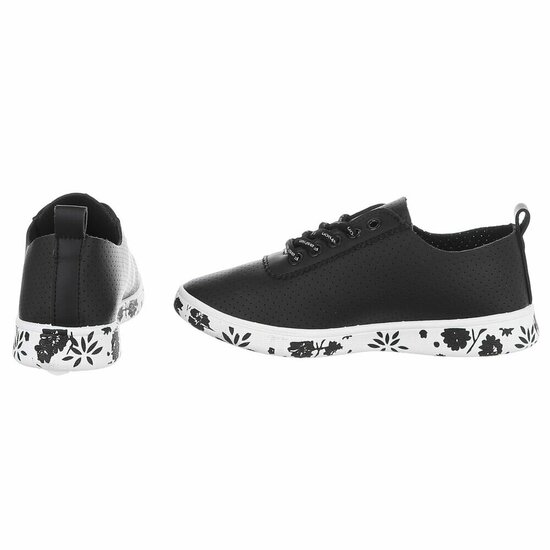 Zwarte luxe sneakers Pauline met zwarte accenten