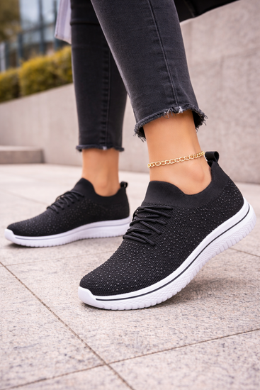 Zwarte luxe sneakers Sietske met strass details