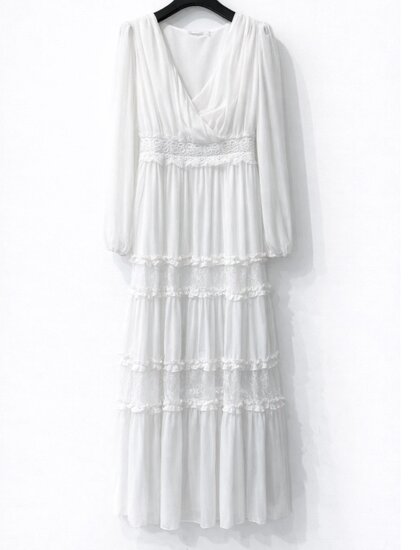 Elegante witte maxi jurk in romantische stijl – verfijnde luxe