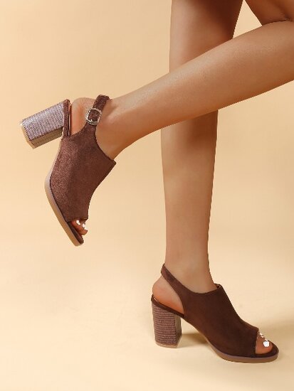 Bruine suède peep-toe slingback sandalen Chasy met blokhak