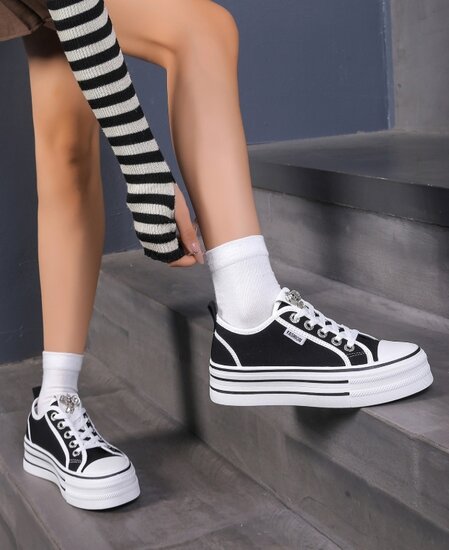 Zwarte platform sneakers Sharona met strass details