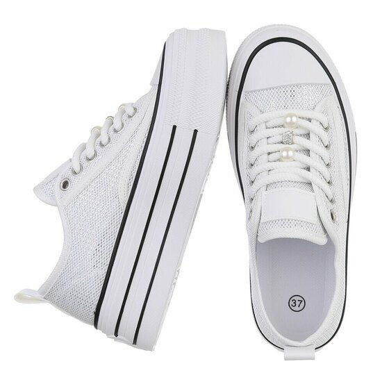 Witte platform sneakers Chanette met parel- en strass details