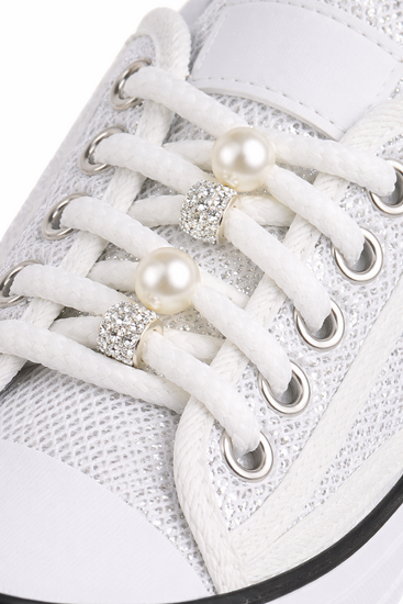 Witte platform sneakers Chanette met parel- en strass details