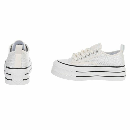 Beige platform sneakers Chanette met parel- en strass details