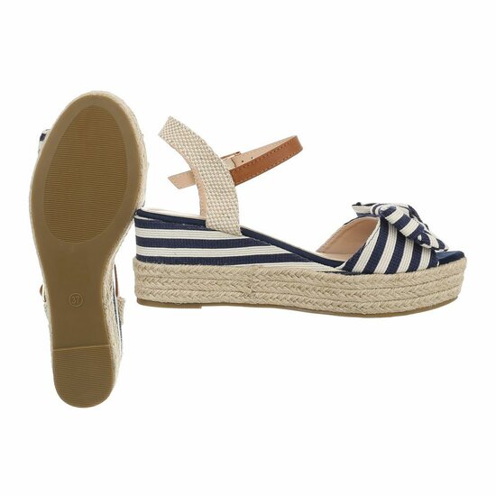 Zomerse blauwe wedge sandaal Manon.