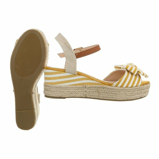 Zomerse gele wedge sandaal Manon.