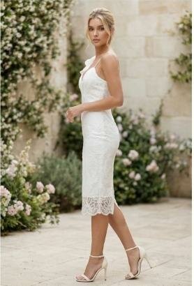 Prachtige witte midi jurk in kant