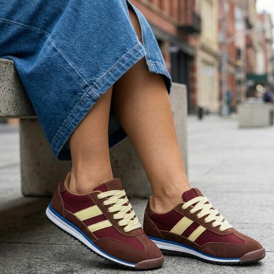 Sportieve bruine sneakers Chelsy met beige accenten