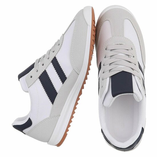 Sportieve witte sneakers Chelsy met zwarte accenten