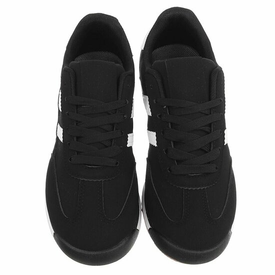 Sportieve zwarte sneakers Chelsy met witte accenten