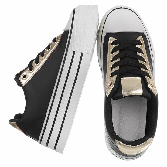 Zwarte lage  sneaker Herma