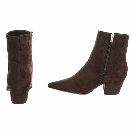 Bruin suede enkellaarsje met elegante hak-Annelisa