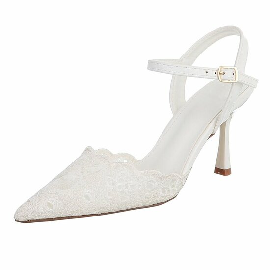 Romantische witte slingback pumps met kantdetails-Ifra