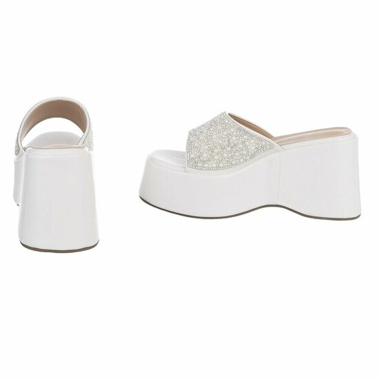 Witte platform slippers met parels en strass-Annica