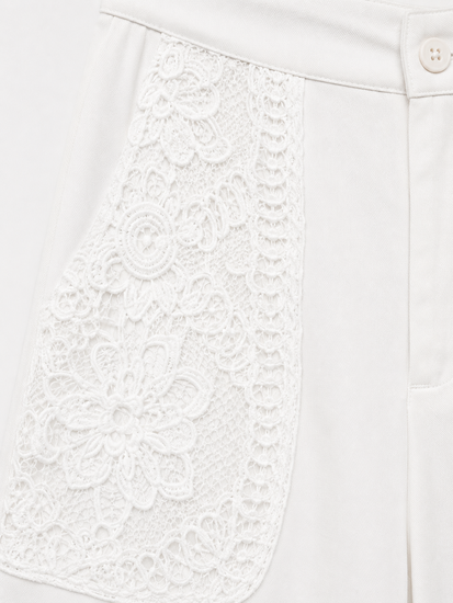 Witte kanten co-ord set met crop top en wide leg broek