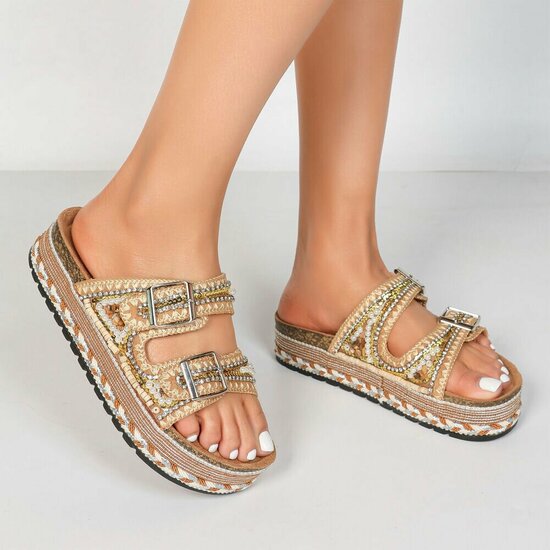 Boho camel luxe plateau slippers met parels en strass-Aviva