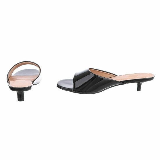 Elegante zwarte lakmules met kitten heel-Belis