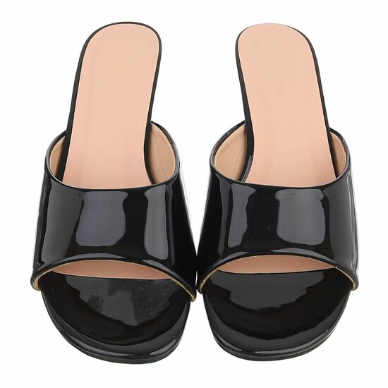 Elegante zwarte lakmules met kitten heel-Belis
