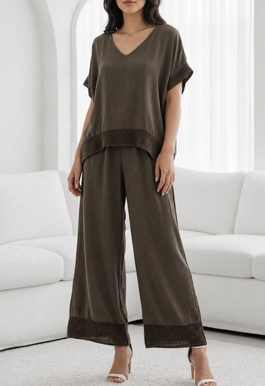 Bruine viscose set met gehaakte details