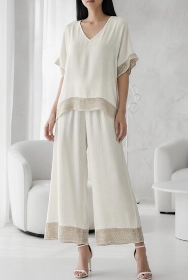 Breige viscose set met gehaakte details