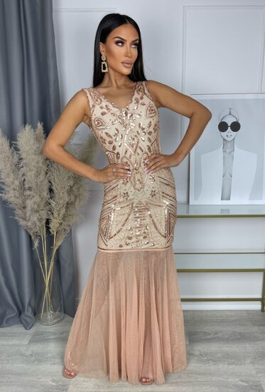 Stylish champagne galajurk met sequins en parels