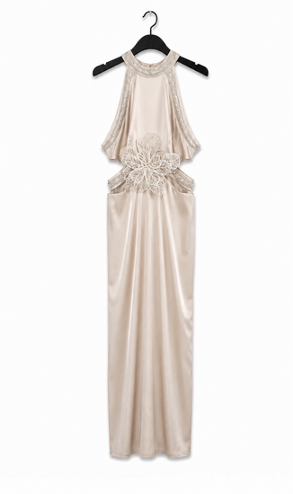Beige satijnen maxi jurk met bloemmotief, open rug en kantdetails