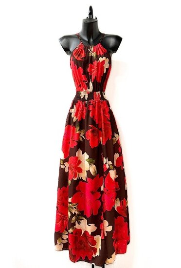 Trendy en chique armloze maxi halterjurk in rood-zwart