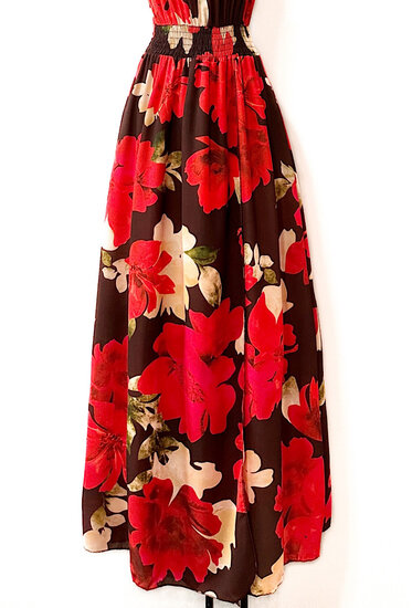 Trendy en chique armloze maxi halterjurk in rood-zwart