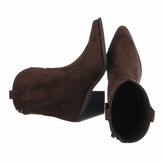Bruine suede western enkellaarsjes met hak-Alesha
