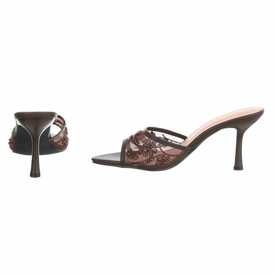 Bruine mules met parels en bloemen-Benthe