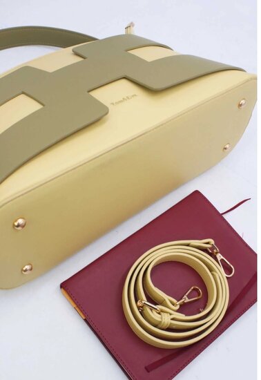 Luxe two-tone handtas in pistachegroen met geometrisch design – premium kwaliteit