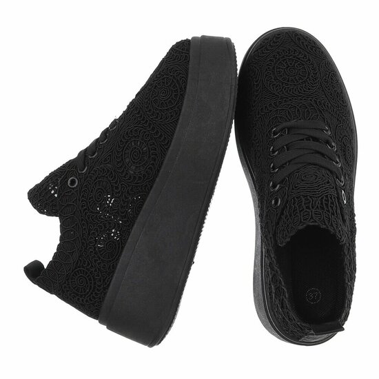 Zwarte lage sneaker Myriam