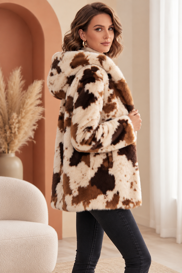 Bruine en crème faux fur jas met capuchon
