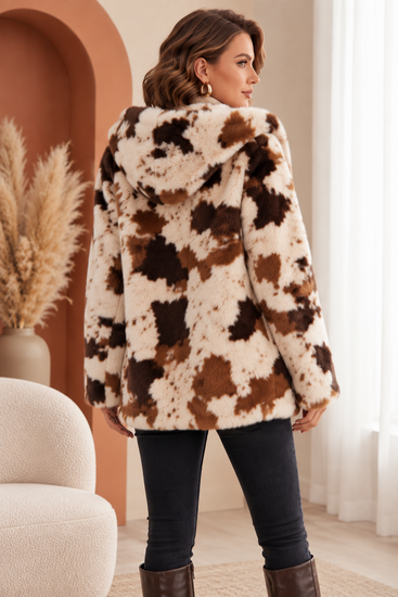 Bruine en crème faux fur jas met capuchon