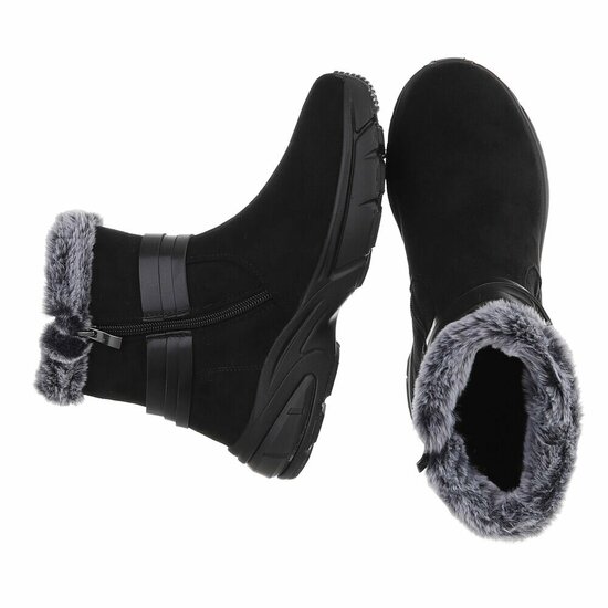 Zwarte winter boots met grijze faux fur en hartdetail