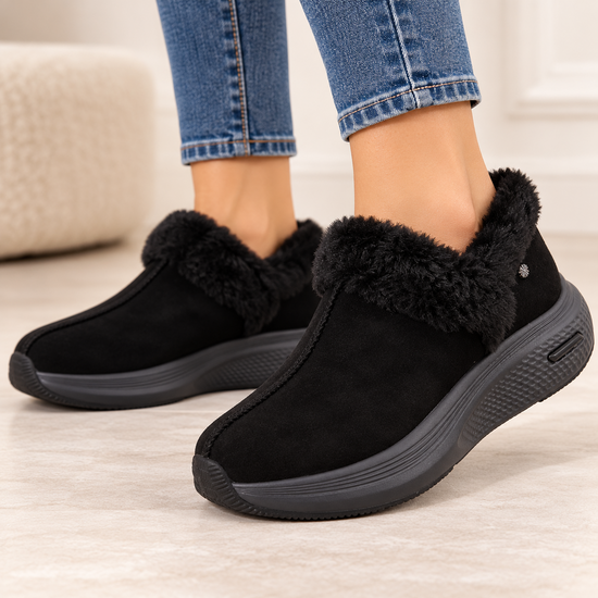 Zwarte wintersneakers met warme imitatiebontkraag-Tamara