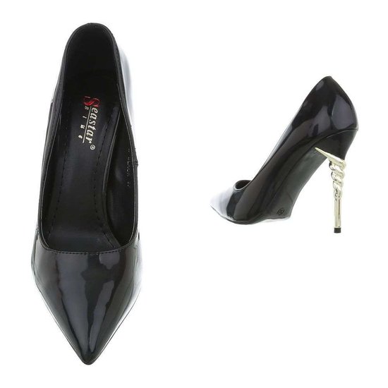 Luisa pump.