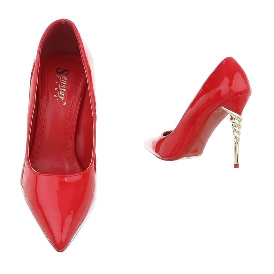 Luisa pump.