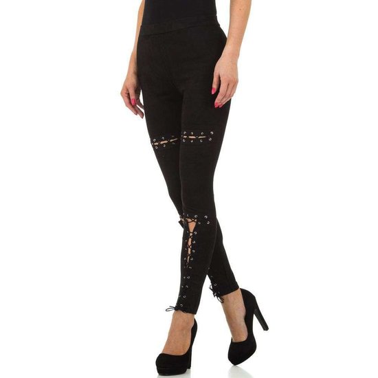 Stretch broek in daim met veters.