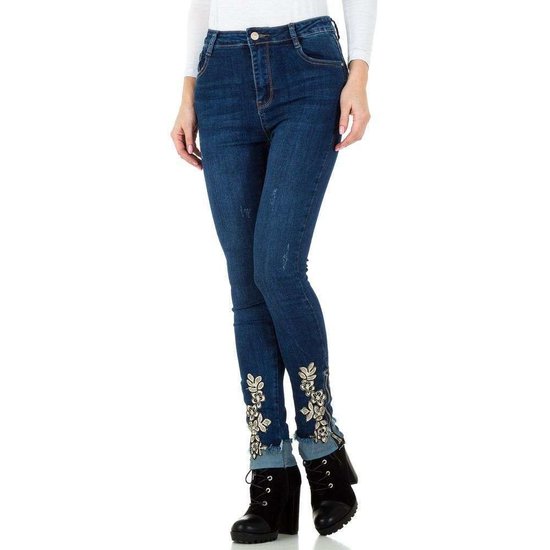 Jeans hoge taille met decoratief detail.