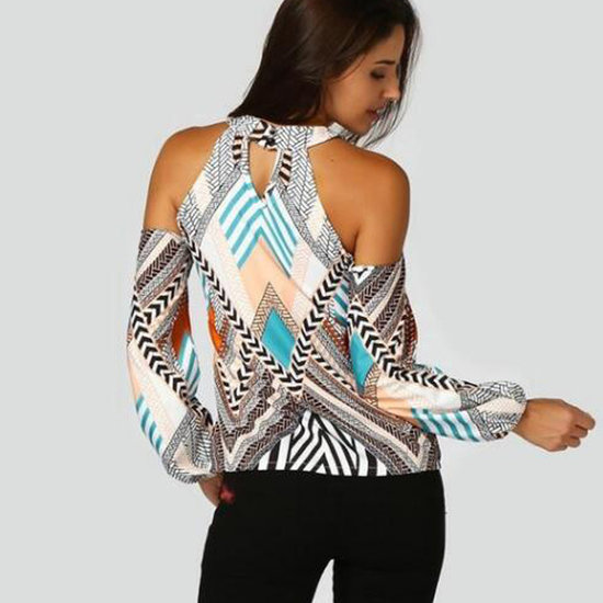 Stylish schouderloze blouse met trendy kleuren.