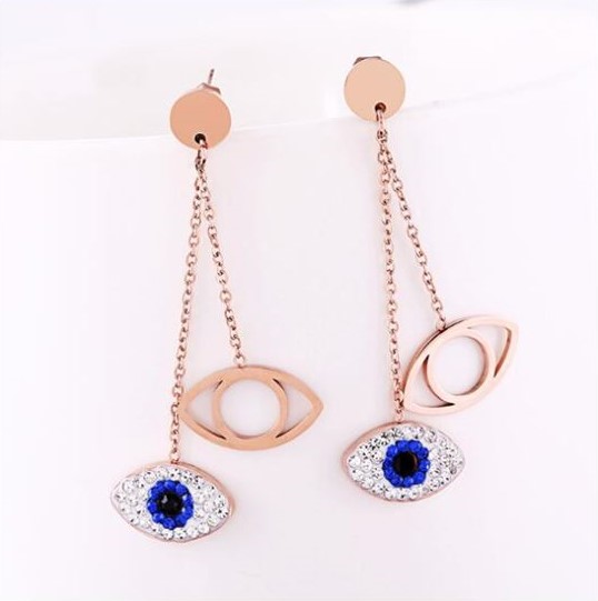 Fashion oorbellen met hangende ogen in stainless steel.