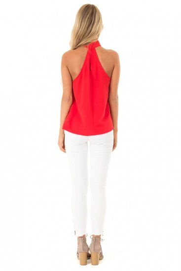 Zomerse high neck top.