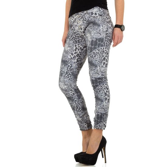 Fashion jeans met luipaard print.