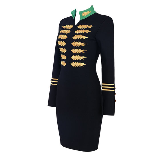 Boutique dress met broderie.SOLD OUT
